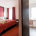 Otel Hotel-hofbraeu Am Stadtring 4*