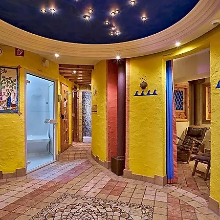 Hotel-hofbraeu Am Stadtring ノルトホルン