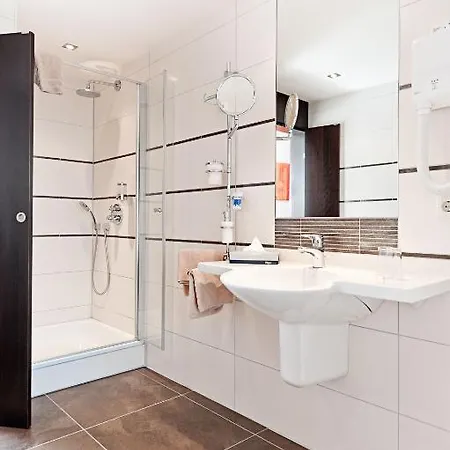 Hotel-hofbraeu Am Stadtring