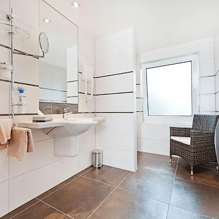 Hotel-hofbraeu Am Stadtring 4*